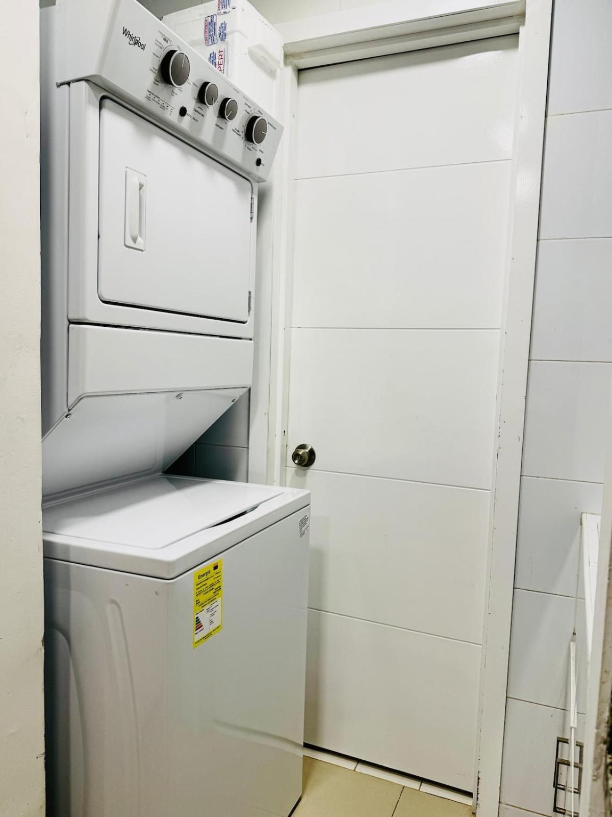 Apartamento En Con Balcón En Morros *